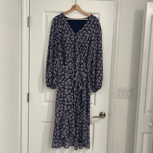 Pretty garden purple floral midi dress - Picture 1 of 3